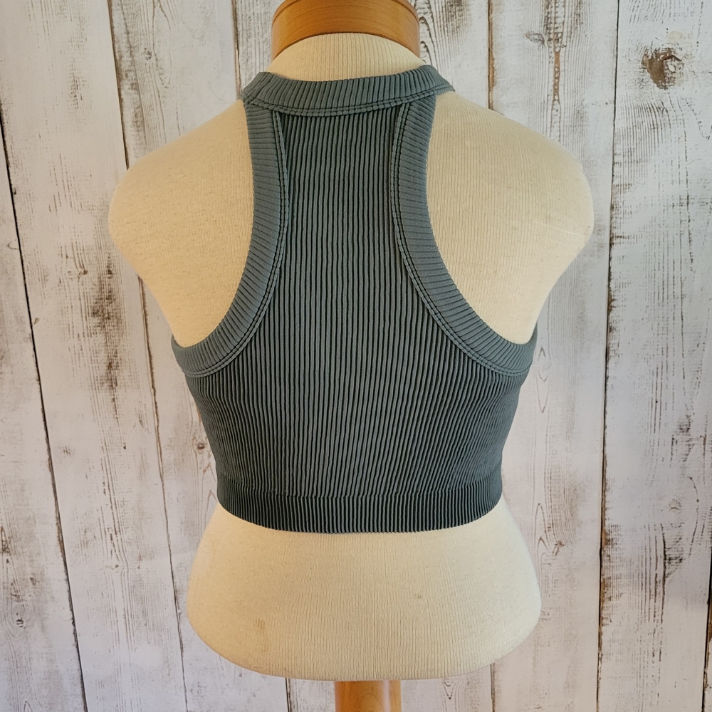 Three (3) Cropped & Ribbed Tank Tops - Picture 3 of 8